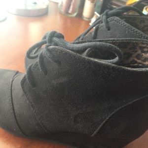 Suede womens booties / boots size 7.